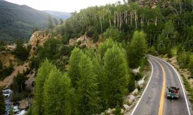 Road Trip Adventures - Exploring Australia's Scenic Drives and Must-See Stops